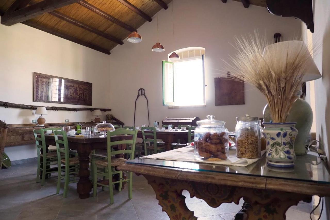 B&B Manca1Fiorino 부세토팔리죨로 외부 사진