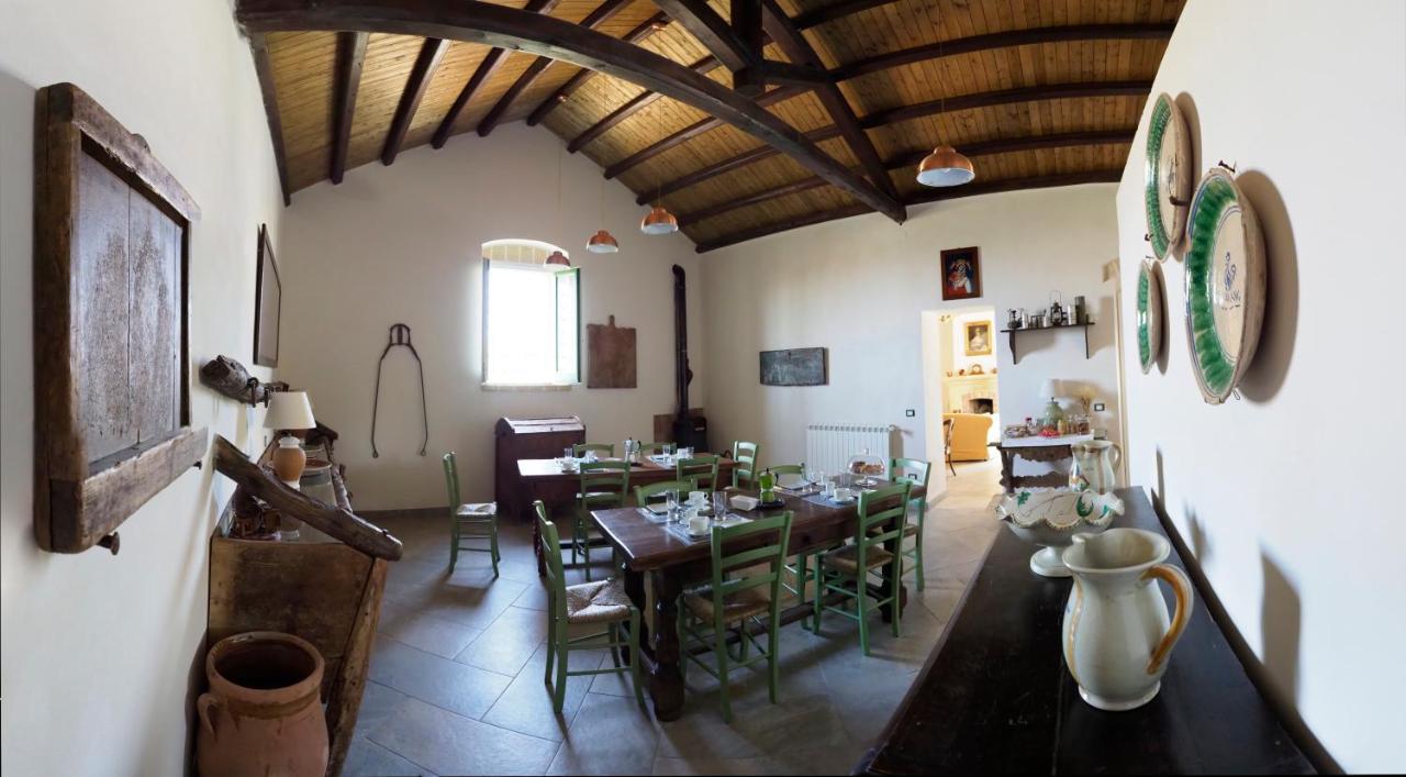 B&B Manca1Fiorino 부세토팔리죨로 외부 사진