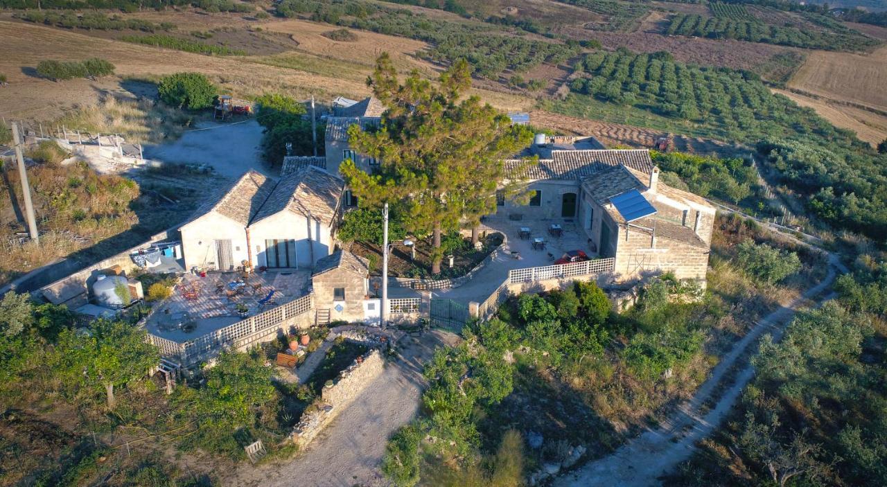 B&B Manca1Fiorino 부세토팔리죨로 외부 사진