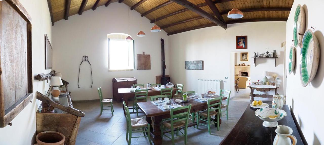 B&B Manca1Fiorino 부세토팔리죨로 외부 사진